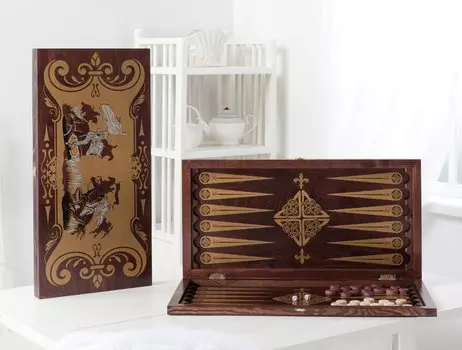 Нарды большие коричневые, рисунок золото "Гравюра"