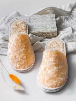 Тапочки женские Плюш розы AMARO HOME Закрытый нос (Кремовый)