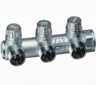 Хромированный запорный проходной коллектор (ВР-НР) с 3 отводами (МР) 3/4", FAR, артикул FK 3900 C34