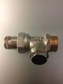 Запорный вентиль на обратку Oventrop Combi 4, прямой никелированный бронза/латунь 3/4 х 1/2, артикул 1090772, резьбовое соединение с самоуплотнение