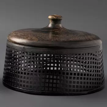 Большая круглая металлическая шкатулка с деревянной крышкой, Железо, Wooden Big Brass Box, произв. John Molly Decor&Gifts