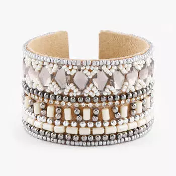 Браслет из бисера, Beaded Beige Bracelet, произв. MYINDIA
