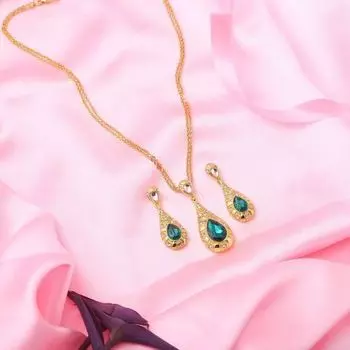 Estele Gold Plated Elegant Emrald Drop halo pendant set for women