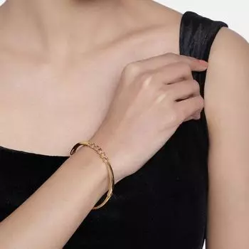 Estele Gold Plated Studded Bracelet for women