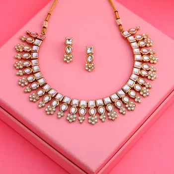 Estele Gold Plated Traditional Kundan Jewellery Set for Women