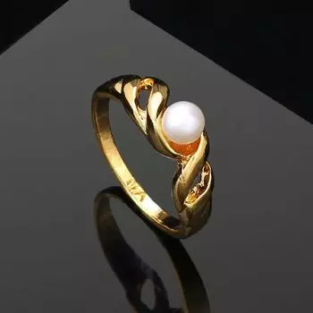 Estele Gold Plated Twisted Finger Ring with Pearl for Women