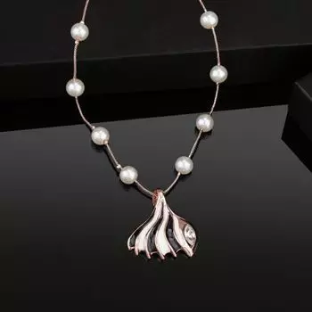 Estele Rose Gold Plated Shell Designer Necklace with Pearls for Women