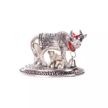 Фигурки коровы и теленка, Silver Metal Handcrafted Cow and Calf Figurine, произв. eCraftIndia
