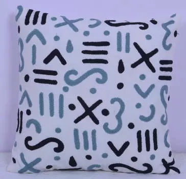 Хлопковая наволочка с вышивкой, Cotton Emroidered Cushion Cover Symbols, Handmade, произв. MYINDIA