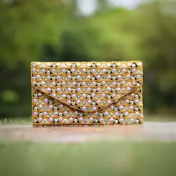 Клатч с вышивкой из бисера, Triangular Pattern Clutch Bag, Handmade, произв. MYINDIA