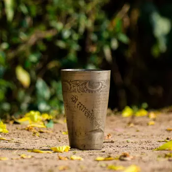 Латунный стакан, Brass Cup Floral, произв. MYINDIA