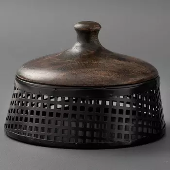 Маленькая круглая металлическая шкатулка с деревянной крышкой (17 см), Железо, Wooden Small Brass Box, произв. John Molly Decor&Gifts