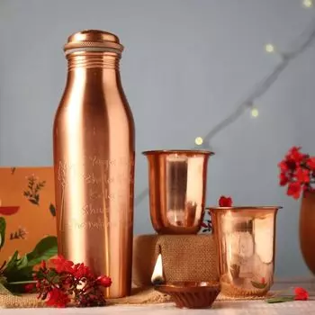 Медный набор: бутылка (950 мл) и 2 стакана (200 мл), Copper Bottle & 2 Tumblers Set, произв. Isha Life