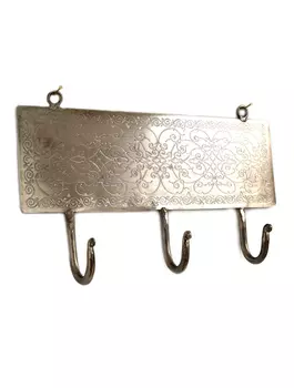 Металлическая вешалка с 3-мя крючками с гравировкой, Никель, Iron 3 Hook Hanger With Etching Nickel, произв. John Molly Decor&Gifts