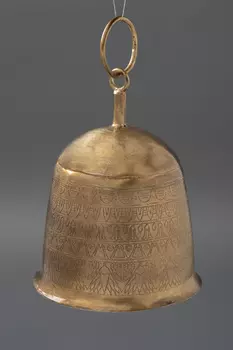 Металлический декоративный колокольчик средний, Латунь, Medium Iron Handicraft Bell Etching, произв. John Molly Decor&Gifts