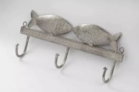 Металлический настенный крючок с декором из рыб, Никель, Iron Nickel 2-Fish 3-Hook Hanger, произв. John Molly Decor&Gifts
