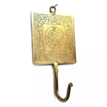 Металлический настенный крючок с гравировкой, Латунь, Iron Square 1-hook Hanger Brass, произв. John Molly Decor&Gifts