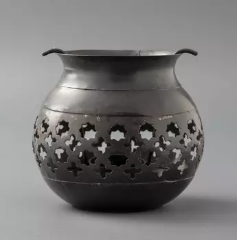 Металлический подсвечник в форме кувшина, Железо, Iron Handicraft Round Pot With T-Light, произв. John Molly Decor&Gifts