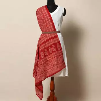 Накидка красная с рисунком, Handblock Print Ajrak Barmer Cotton Mull Dupatta Red, произв. MYINDIA