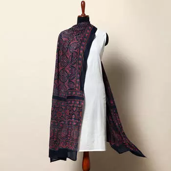 Накидка сливовая с узором, Handblock Print Ajrak Barmer Cotton Mull Plum Dupatta, произв. MYINDIA