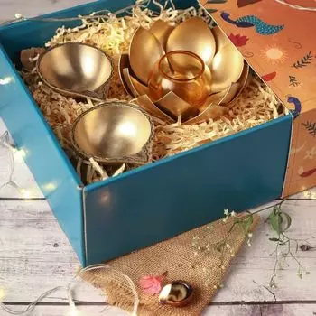 Подарочный набор (3 предмета), The Lotus and Lights Set, произв. Isha Life