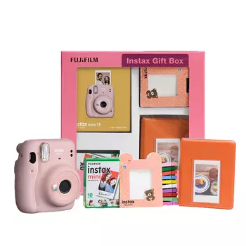 Подарочный набор с мини-камерой 11: цвет Розовый румянец, Instax Mini 11 Gift Box Blush Pink Set, произв. Instax