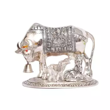 Серебристая корова Камдхену с теленком и Бал Гопал Кришной, Kamdhenu Cow, Calf with Bal Gopal Krishna Metal Statue (Silver), произв. Kridaykraft