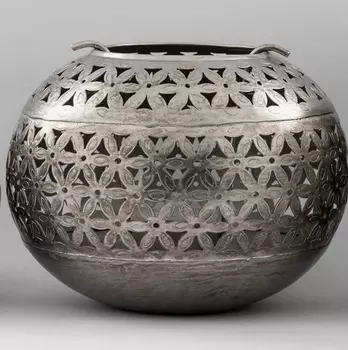 Средний круглый металлический подсвечник, Никель, Iron Nickel Handi Medium, произв. John Molly Decor&Gifts