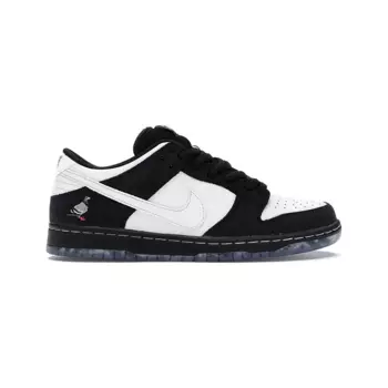 SB Dunk Low Staple Panda Pigeon