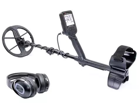 Металлоискатель Nokta Makro Legend WHP с беспроводными наушниками