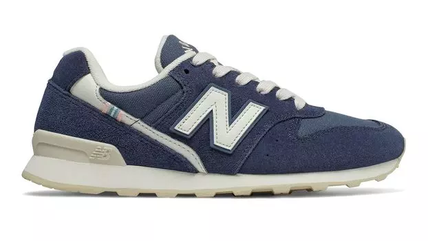 996
