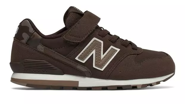 996