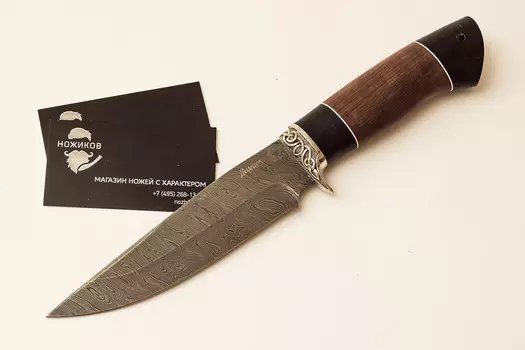 Нож Беркут-1, сталь дамаск, вставка орех