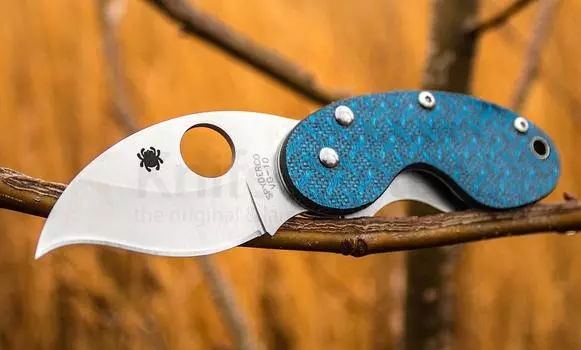 Нож складной Spyderco Cricket Blue C29GFBLP, сталь VG-10, рукоять стекловолокно