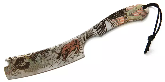 Нож Wall Street, Brutalica