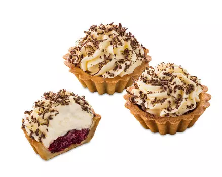 Пирожное Корзиночка с вишней 240гр