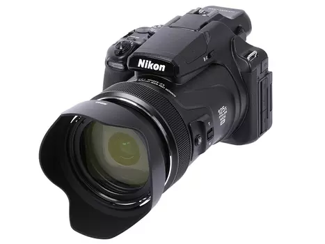 Фотоаппарат Nikon Coolpix P1000 (VQA060EA) Black 16 Mp, 1/2.3" / max 4608 x 3456 / 125x zoom / экран 3.15" / 1,415 г