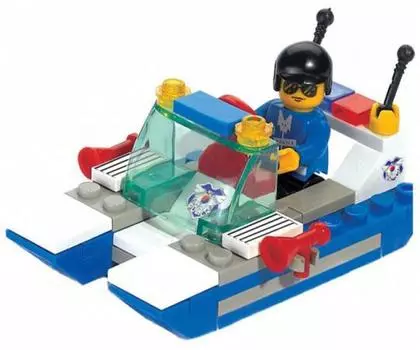 Конструктор SLUBAN Полицейский катер M38-B0116 45 элементов