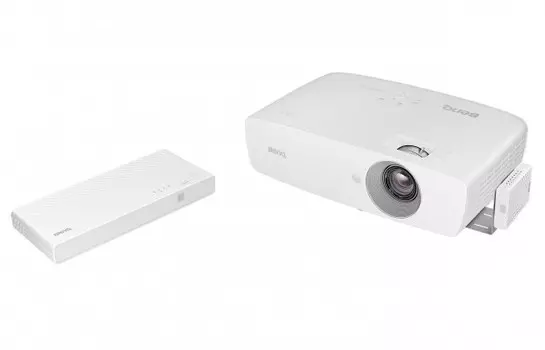 Проектор BENQ W1090 1920х1080 2000 люмен 10000:1 белый