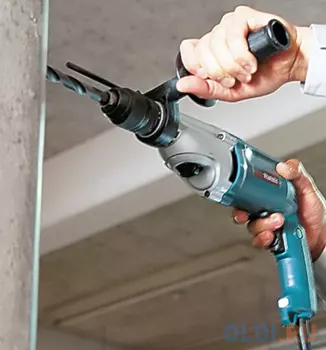Ударная дрель Makita HP2051F