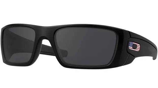 Солнцезащитные очки Oakley Fuel Cell 9096 38 USA Flag Collection