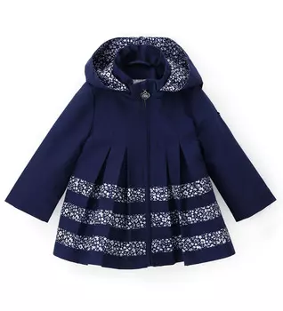Плащ для маленькой девочки