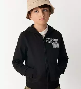 Толстовка на молнии для мальчика