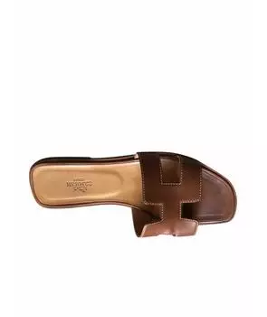 Шлепанцы