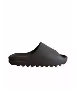 Шлепанцы