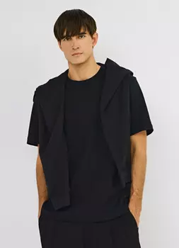 Базовая футболка, Черный