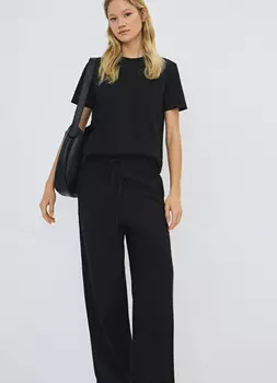 Базовая футболка, Черный