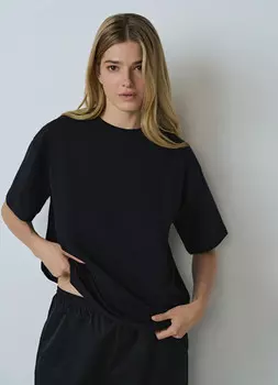 Базовая футболка, Черный