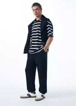 Базовые джоггеры, Черный