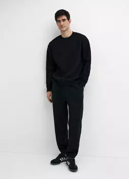 Джоггеры с накладным карманом, Черный